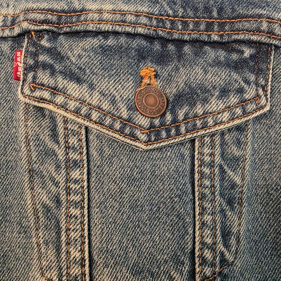 Levi's Men's Trucker Denim Jacket, size XL. - Picture 4 of 14
